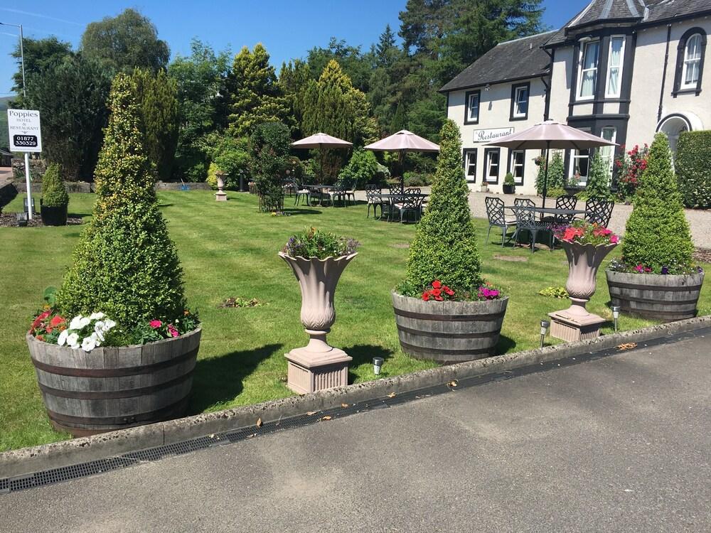 Poppies Hotel Callander Buitenkant foto