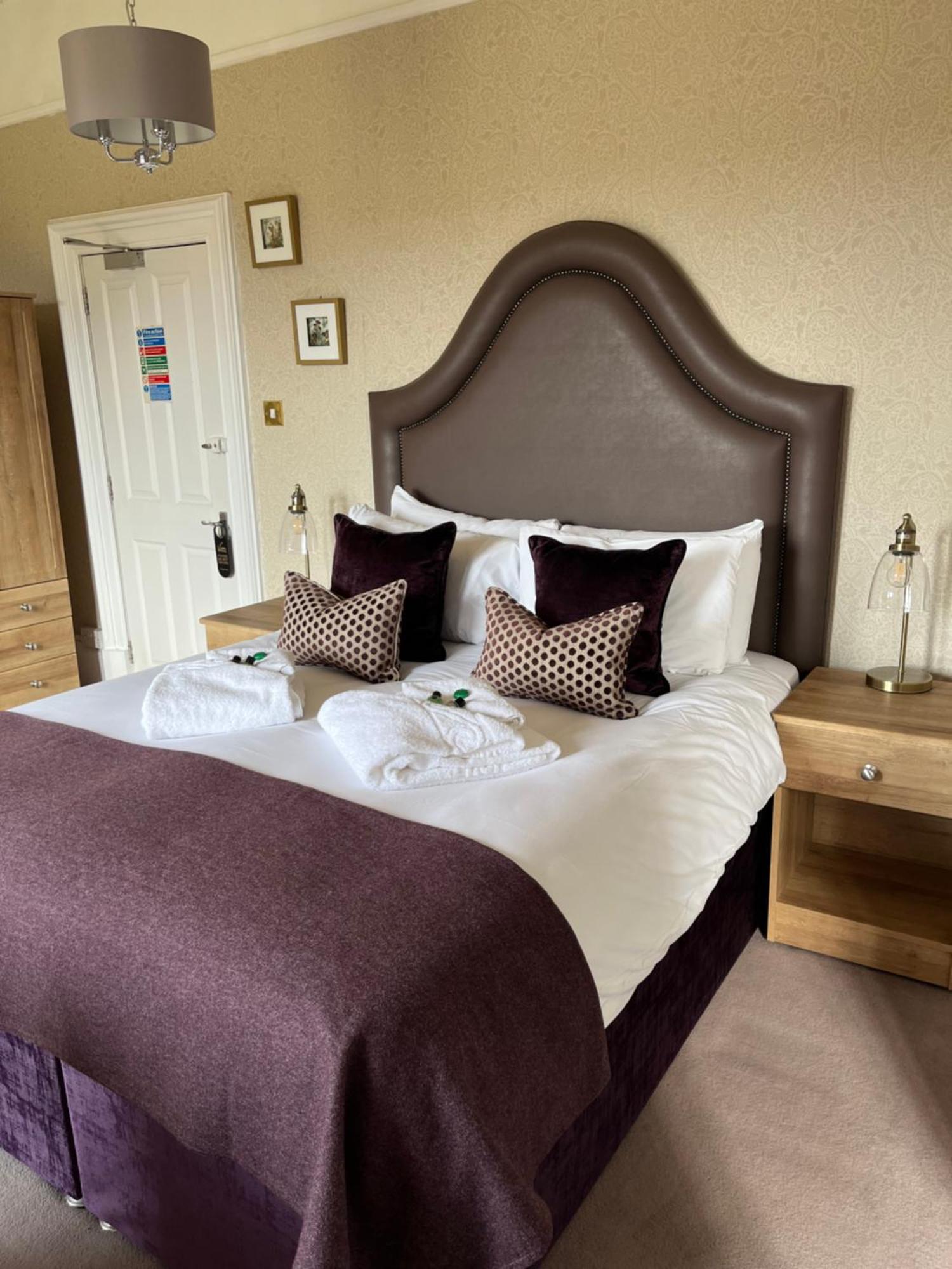 Poppies Hotel Callander Buitenkant foto