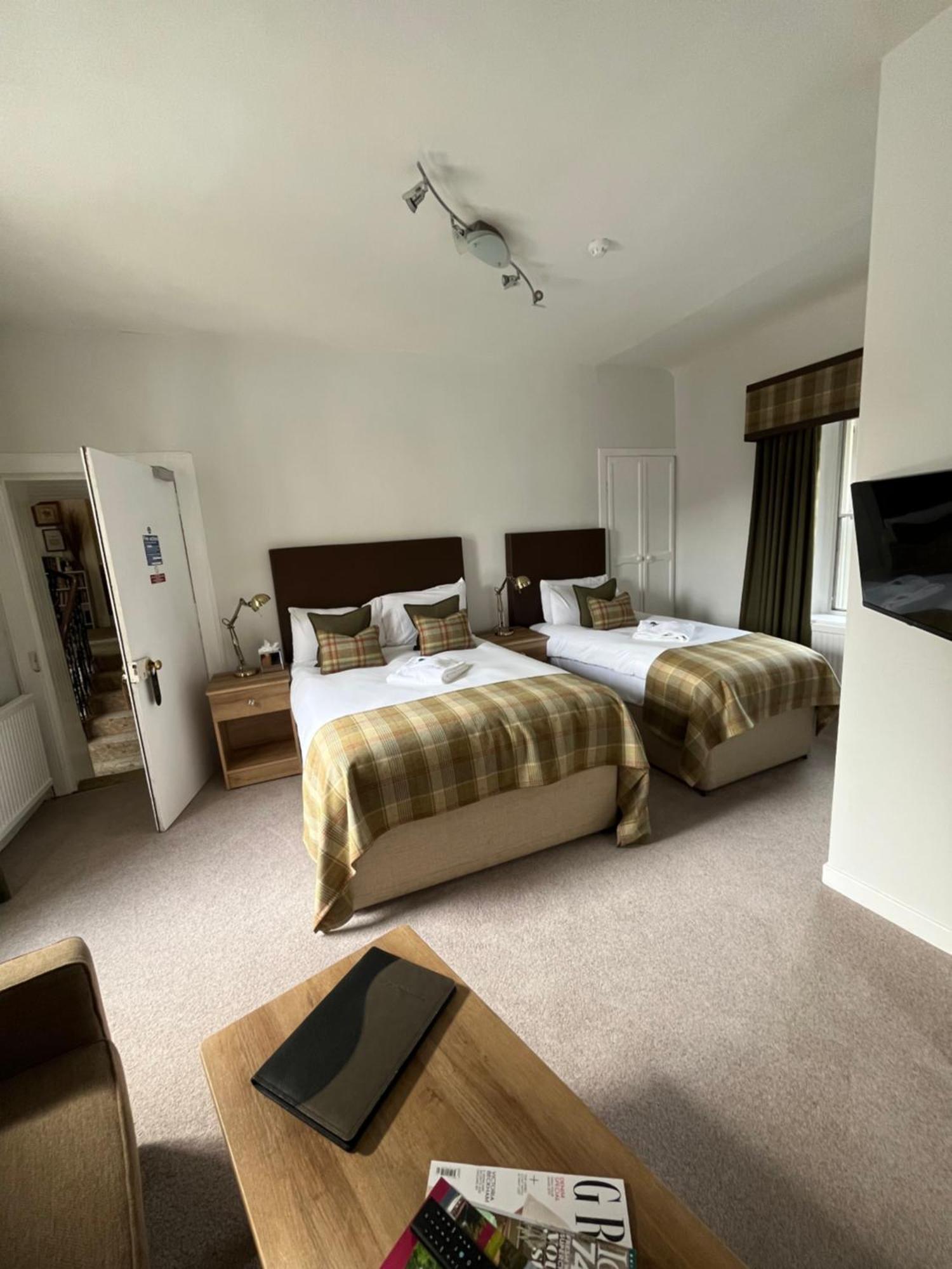 Poppies Hotel Callander Buitenkant foto