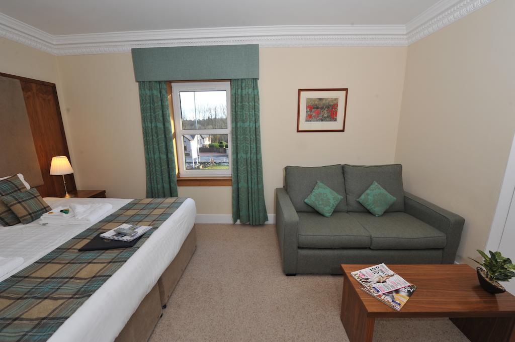 Poppies Hotel Callander Buitenkant foto